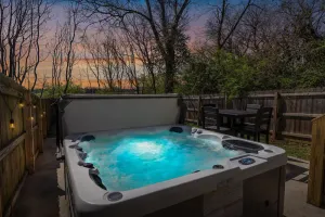Image of Spring Sale! HotTub, Fire Pit, Arcade