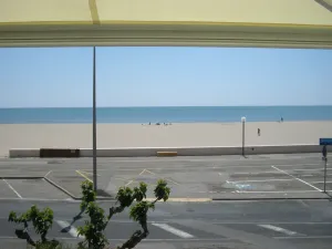 Image of Superb T4 apartment panoramic waterfront
