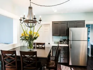 Image of Just off 6th Ave!  Beautifully Renovated Home! Close to UPS.