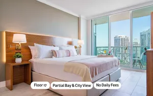 Image of Luxury Double King Room + Futon, FREE Parking, Wi-Fi, Pool, Gym.