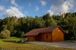 Image of Les Jardins du Hérisson Chalet 1