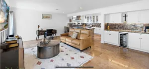 Image of Beautiful Sunset home, 5 minutes from the beach, and hiking routes