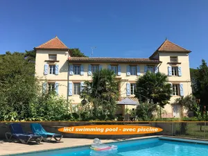 Image of Family suite with pool between Toulouse & Albi