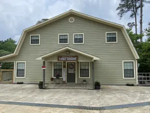 Image of Wooded Bliss at Lake Sam Rayburn