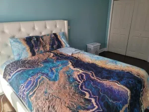 Image of Spacious 3-bedroom, 2-bath condo, free parking\/Oak Park