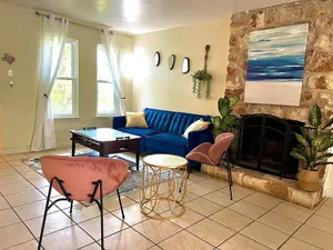 Image of The Rec' Resdience! 3 Bedroom home only 15 min from Downtown Austin!