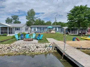 Image of New Construction 3 Bed\/2 Bath Home on Beautiful Nyona Lake Sleeps 9 Pet Friendly