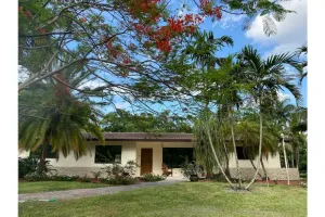 Image of Ranch life in the City - Heated Pool - Water views -1 acre