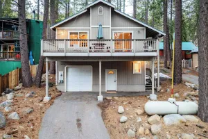 Image of Stylish Truckee Retreat Deck, Near Lake & Skiing Moraine by Avantstay
