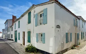 Image of 2 Bedroom Amazing Home In Ars-En-Re
