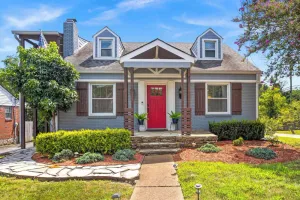 Image of Cozy Bungalow close to Opry & Downtown Large Deck