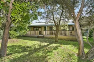 Image of Painkalac Bliss I Pet Friendly I Walk to Beach