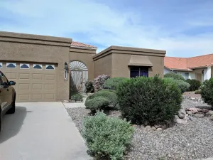 Image of 2 Bed 2 Bath Beautiful Home right in Saddlebrooke One.