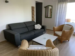 Image of Bright 2.5 room apartment with terrace and garden