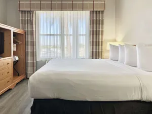 Image of Country Inn & Suites by Radisson, Tucson Airport, AZ