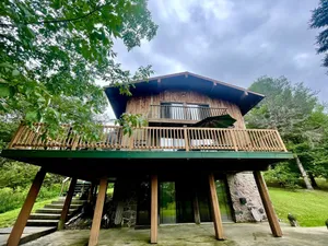 Image of Sunset Cedar Chalet: Getaway in Ellicotville