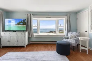Image of Sunrise Sanctuary Walk to Wallis Ocean Views
