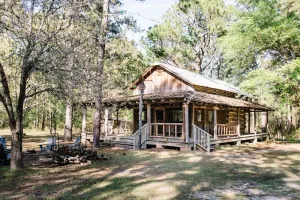 Image of The Fabulous Governors Cabin