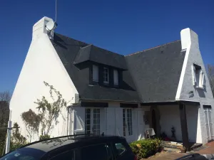 Image of Large familly house with garden and large terrace facing west