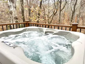 Image of Updated Cabin with Hot Tub!