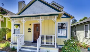 Image of Victorian Dollhouse - Pacific Grove House - Close to Beach