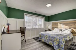 Image of Updated 1 Bedroom Apartment A Stone's Throw From Downtown Omaha