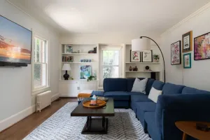 Image of Luxury Large Home - Family Home - Big Fenced Yard