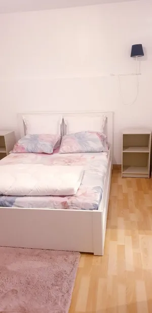 Image of Magnificent F2 with terrace and parking, close to a park and 7 minutes from station