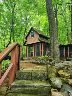 Image of Luxury Romantic Retreat w\/ Hot Tub, Cabin in Woods, Perfect for Special Occasion