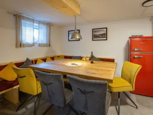 Image of Beautiful apartment for 4 guests with WIFI, TV, balcony, pets allowed and parking