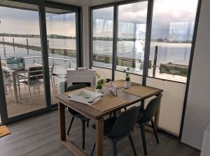 Image of Baltic Sea Houseboat Schleswig