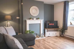 Image of Stunning 3-Bed house in Chester by 53 Degrees Property, ideal for Contractors & Families, FREE Parking - Sleeps 7