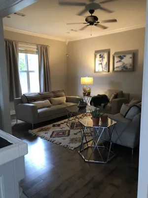 Image of Luxury Escape close to Pinnacle Hills Promenade