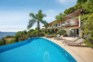 Image of Prestigieuse Villa Piscine vue mer-WiFi CLiM By HC 4 chambres - vue mer époustouflante Parking-WIFI BY HC