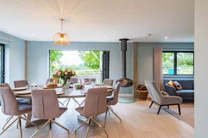 Image of Old Harrow Barn by Bloom Stays