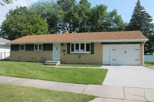 Image of House is a Premier Partner! Lambeau Field Amazingly close - walk to the Game!!