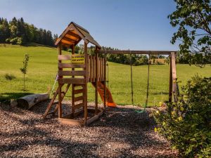 Image of Bach melody - farmhouse