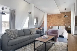 Image of Chic Neukölln Studio w\/ Elevator nr Spree, by Blueground