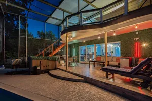 Image of Clear Lake Retreat: Private pool, lakefront