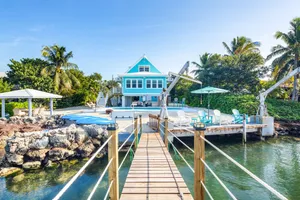 Image of Gorgeous Gulf-front home with dock, private pool & gas grill