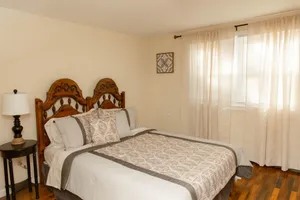 Image of Large 4 Bedroom CT Home Comfy for Longer Stay