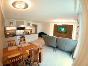 Image of Antike & Modern Deluxe 2 mit Terrasse