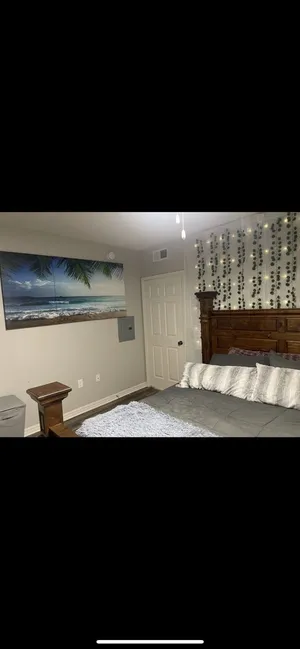 Image of Peaceful luxurious one bedroom with hot tub