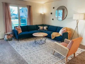 Image of New! Stylish downtown home w\/awesome outdoor area!