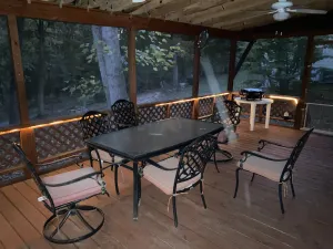 Image of Lake Cumberland Retreat #1 near Somerset, Boat Ramps and Pet Friendly.
