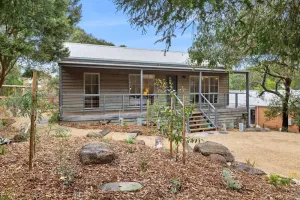 Image of Aireys Cottage I 650m Walk to beach