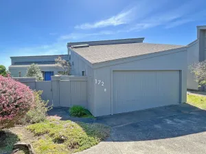 Image of Condor - Cozy 2 Bedroom on the 11th Fairway at the Links at Bodega Harbour.