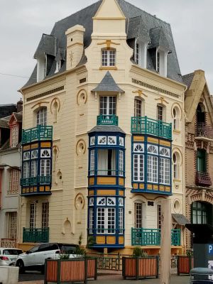 Image of Apartment by the sea