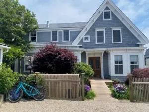 Image of West End 2BR Condo In Great Location