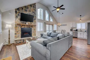 Image of Poconos Hideaway - Close to hiking and water parks. Perfect for families.